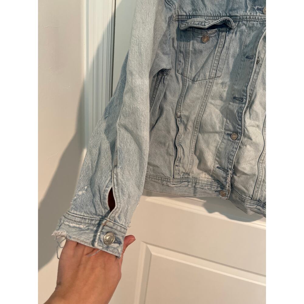 American Eagle Heavily Distressed Denim Jacket – Size Small - Picture 3 of 8
